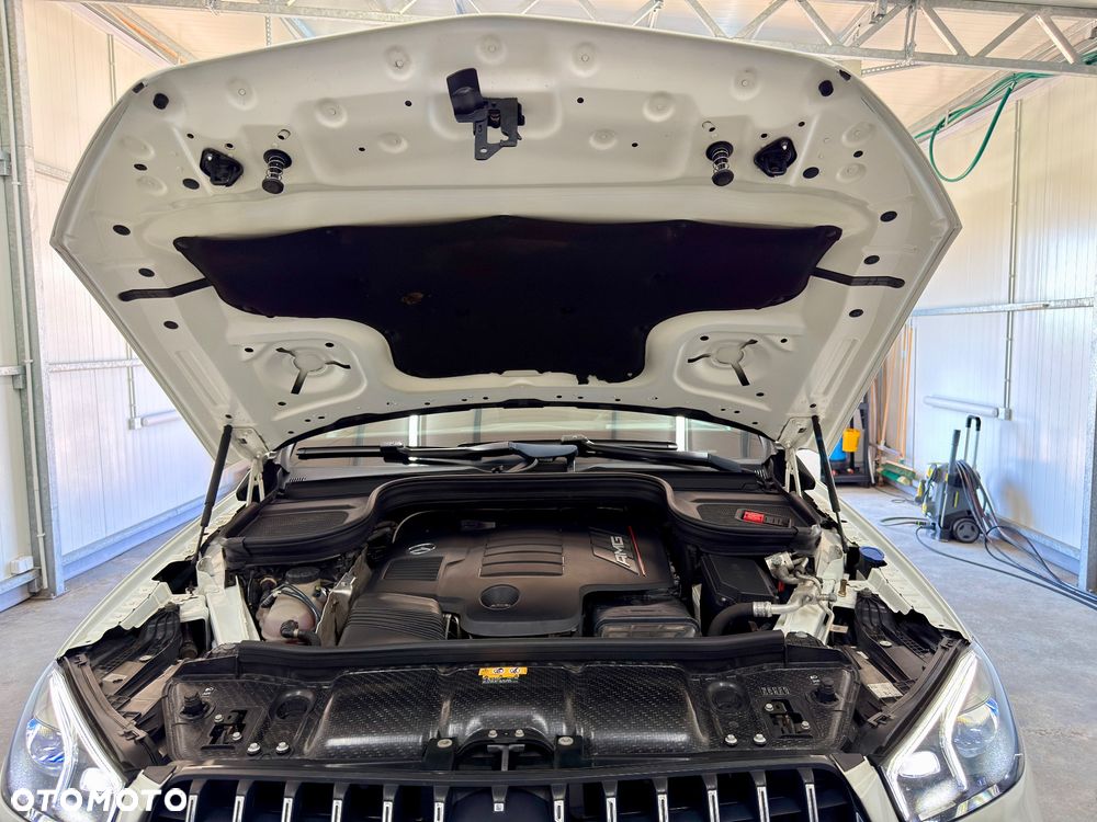 Mercedes-Benz GLE AMG 53 4-Matic Premium Plus - 27