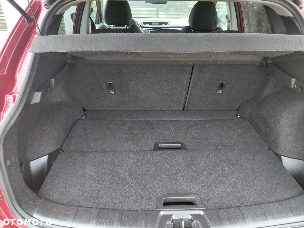 Nissan Qashqai - 10