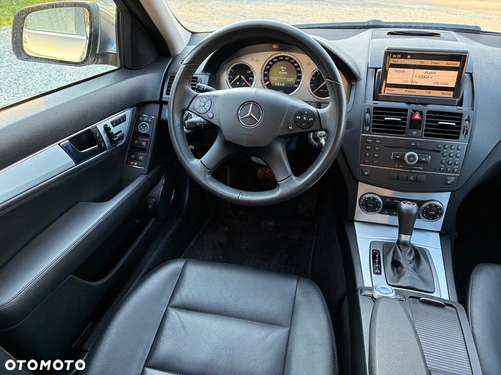 Mercedes-Benz Klasa C 350 Avantgarde - 18