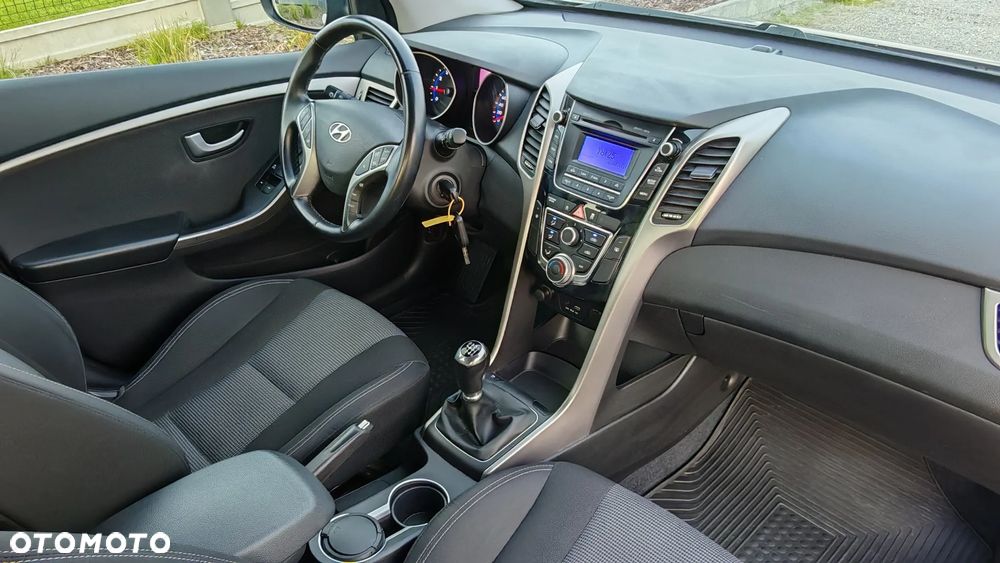 Hyundai i30 - 11