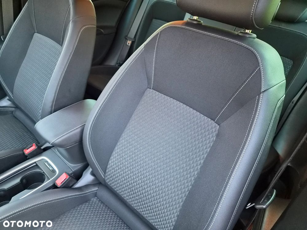 Opel Astra 1.4 Turbo Innovation - 31