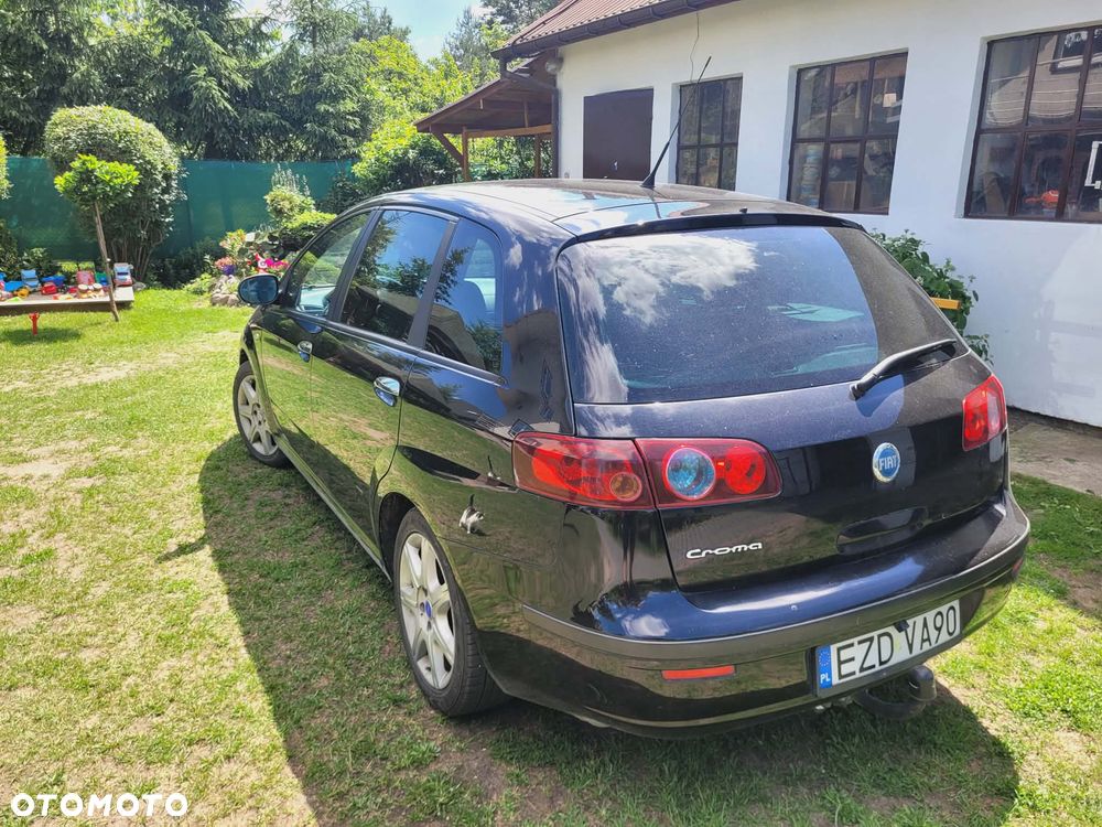 Fiat Croma 1.9 JTD Emotion - 2