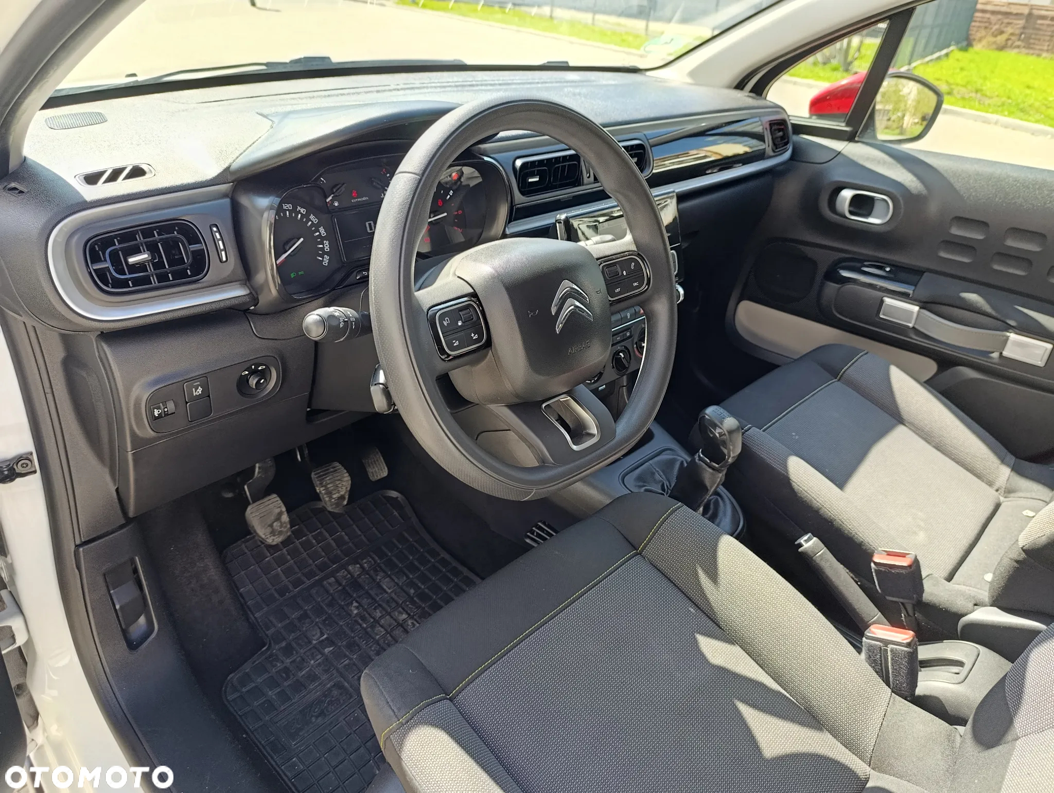 Citroën C3 1.2 PureTech GPF Feel - 13