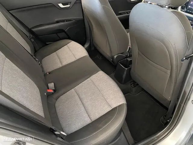 Kia Stonic 1.0 T-GDI Wave - 15