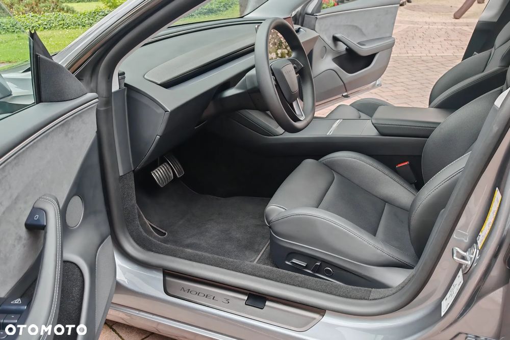 Tesla Model 3 Performance AWD - 15