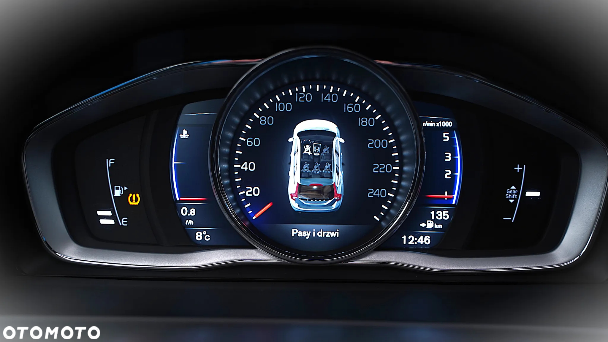 Volvo V60 D3 Drive-E R-Design Momentum - 19
