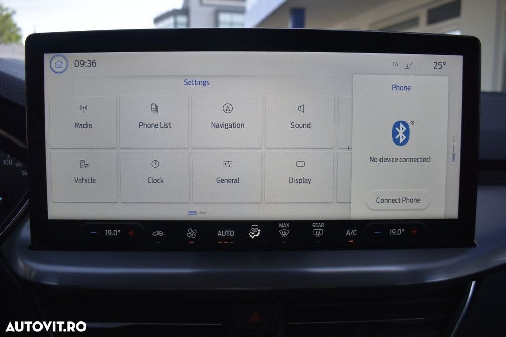 FORD Focus 2023 — imagine 22