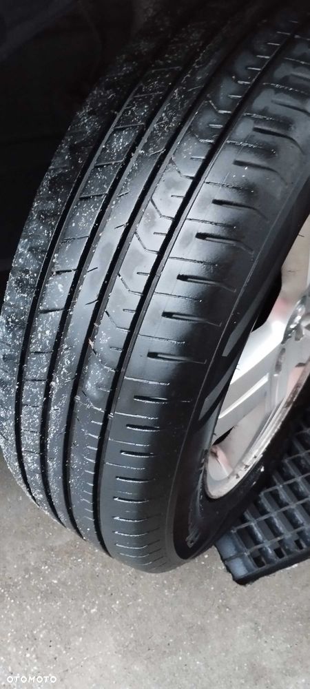 Dodge Caliber - 7