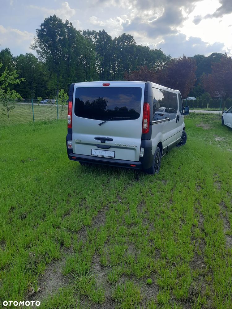 Opel Vivaro L2H1 2.9t Essentia - 6
