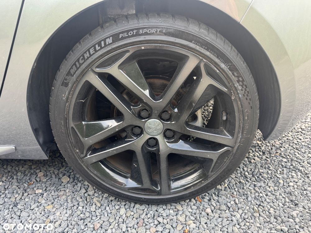 Peugeot 308 1.6 PureTech GPF GT S&S EAT8 - 14
