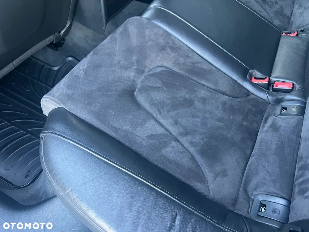 Audi A4 Avant 2.0 TDI Quattro S tronic - 18