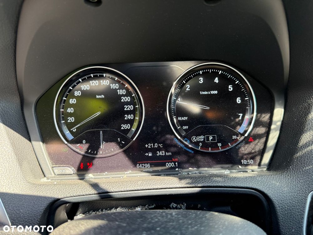 BMW Seria 1 118i GPF Sport Line - 12