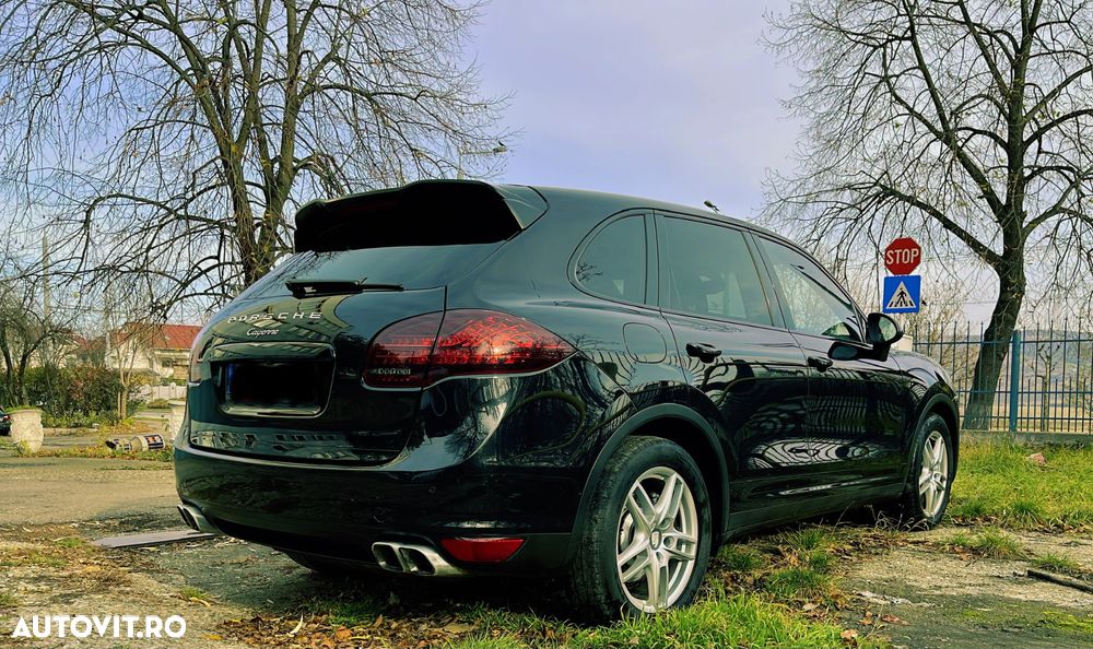 Porsche Cayenne 3.0TD TipTronic - 1