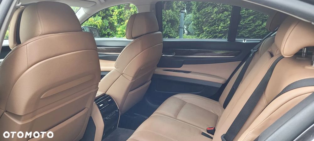 BMW Seria 7 730d Blue Performance - 26