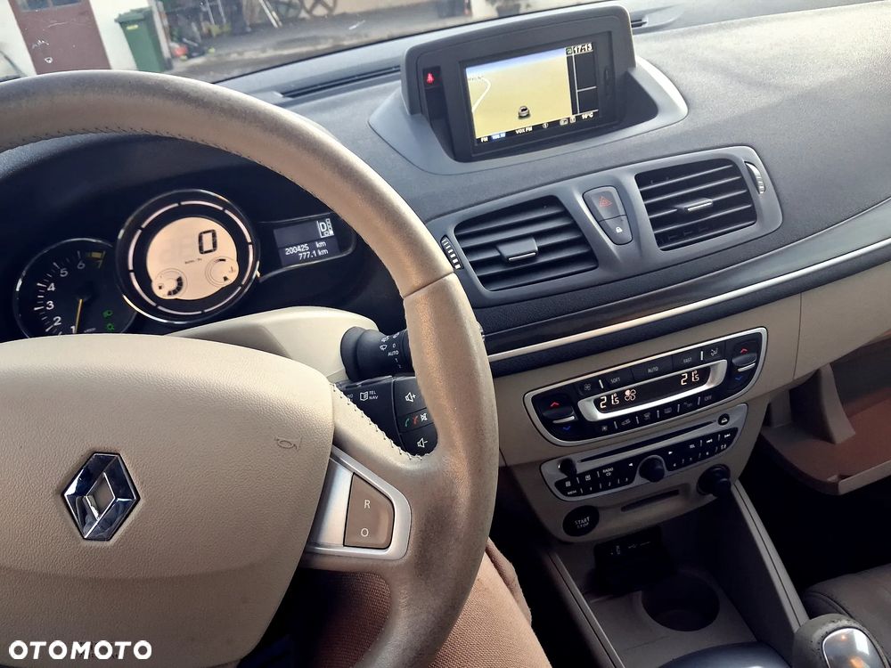 Renault Megane 2.0 140 CVT Bose Edition - 36