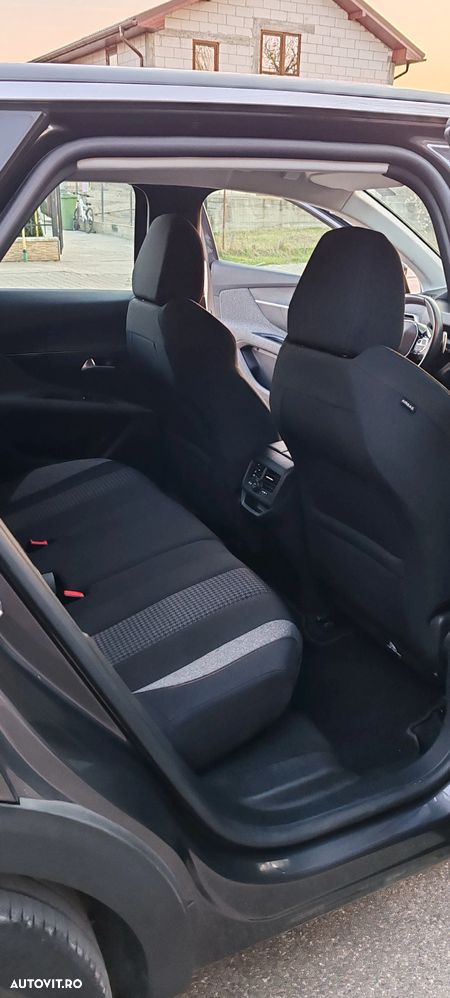 Peugeot 3008 BlueHDi 130 Stop & Start EAT8 Allure - 8