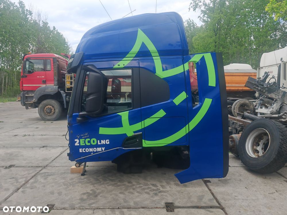 SZKIELET KABINY IVECO S-WAY Z DRZWIAMI NIEBIESKA 2021 - 6
