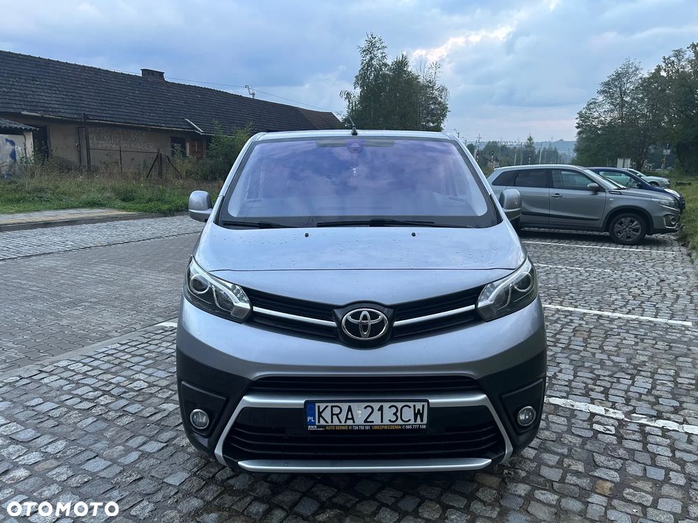 Toyota ProAce Kombi 2.0 D-4D Long 2,8t - 8
