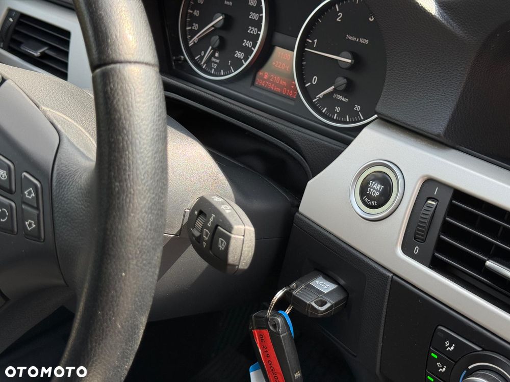 BMW Seria 3 320d - 14