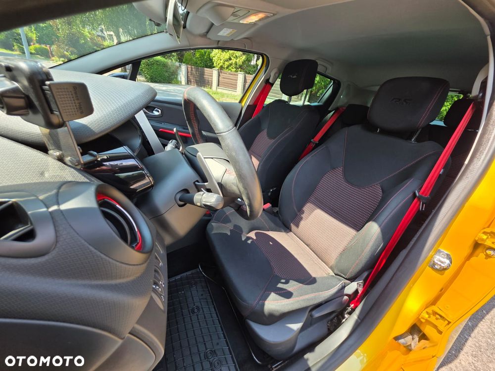 Renault Clio TCe 200 EDC Sport R.S - 17