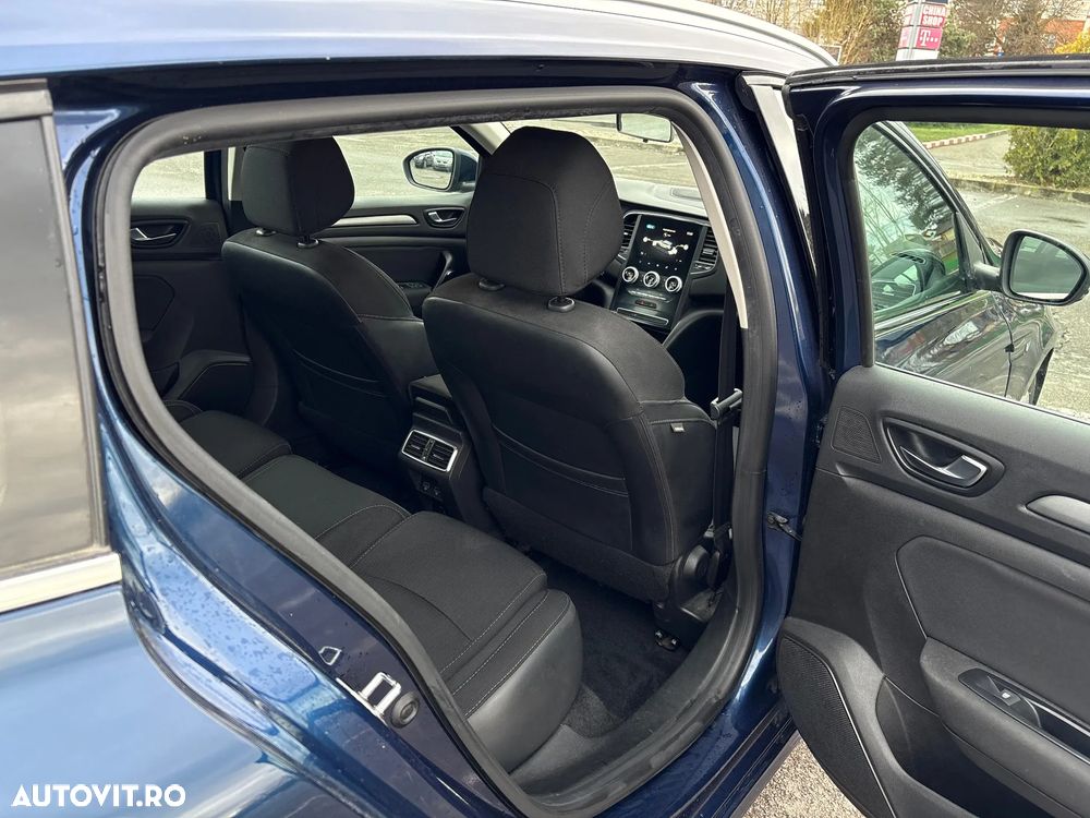 Renault Megane Blue dCi 116 Zen - 13
