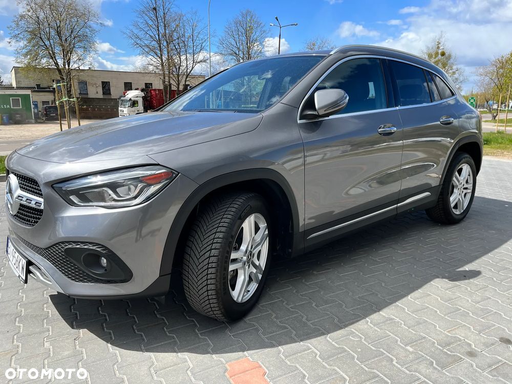Mercedes-Benz GLA 250 8G-DCT - 9