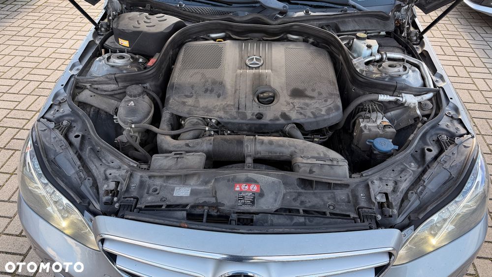 Mercedes-Benz Klasa E 220 BlueTEC 9G-TRONIC Avantgarde - 23