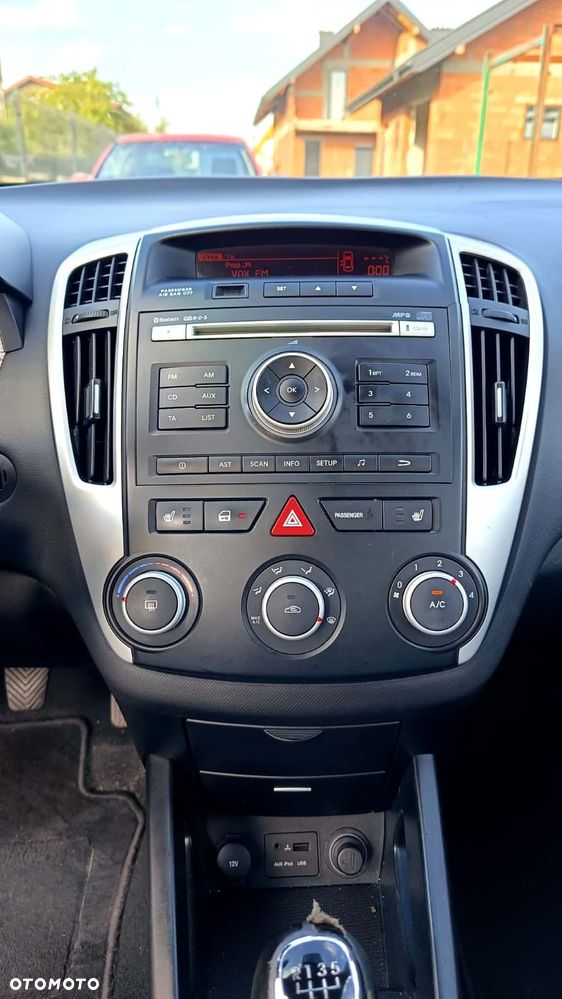 Kia Ceed 1.4 L Euro2012 - 23