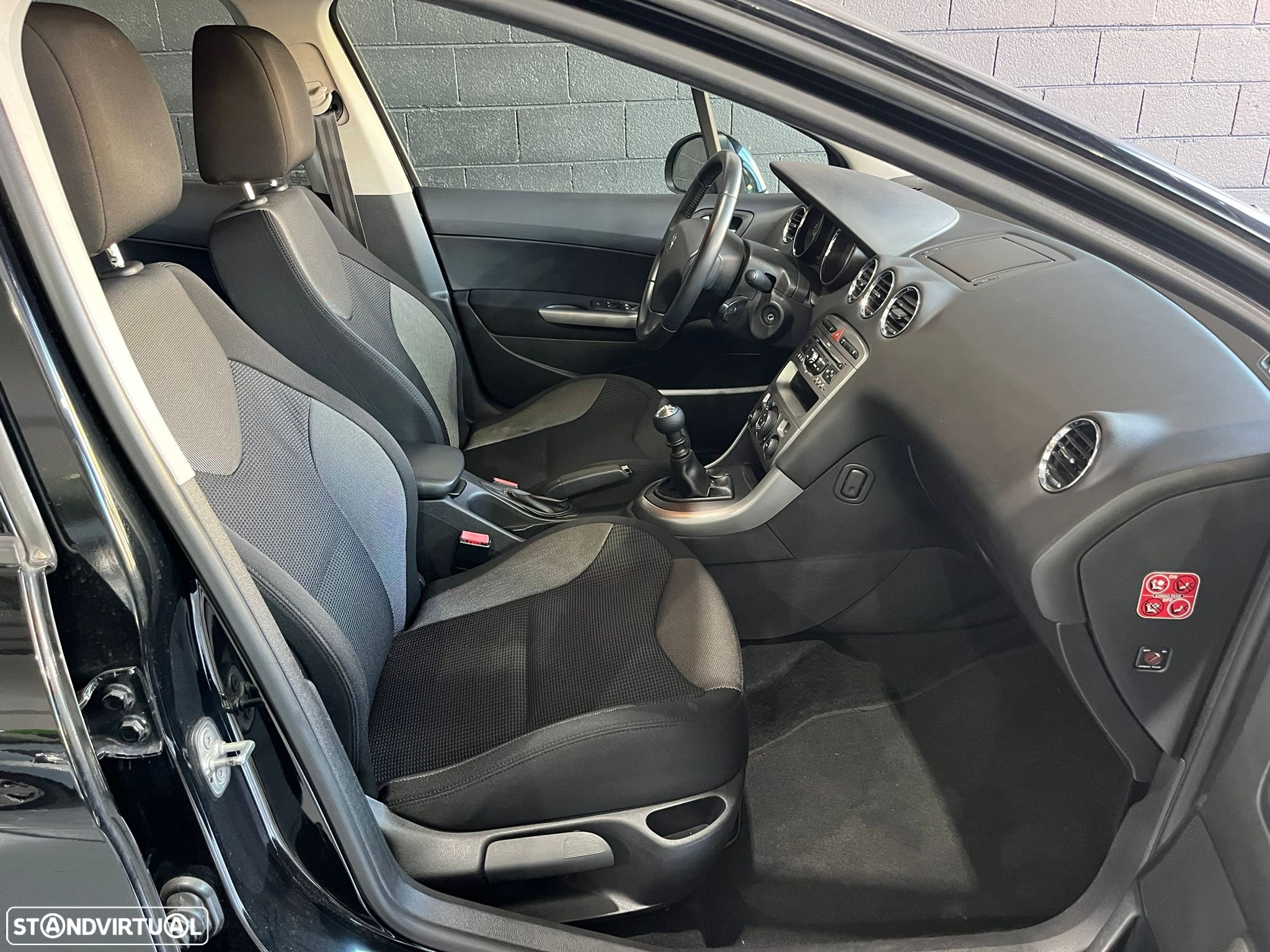 Peugeot 308 1.6 HDi Sport CVM6 - 9
