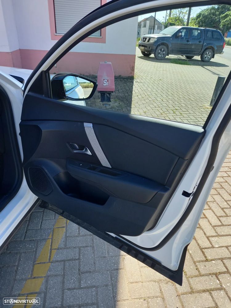 Citroën C4 X 1.2 PureTech Max EAT8 - 2