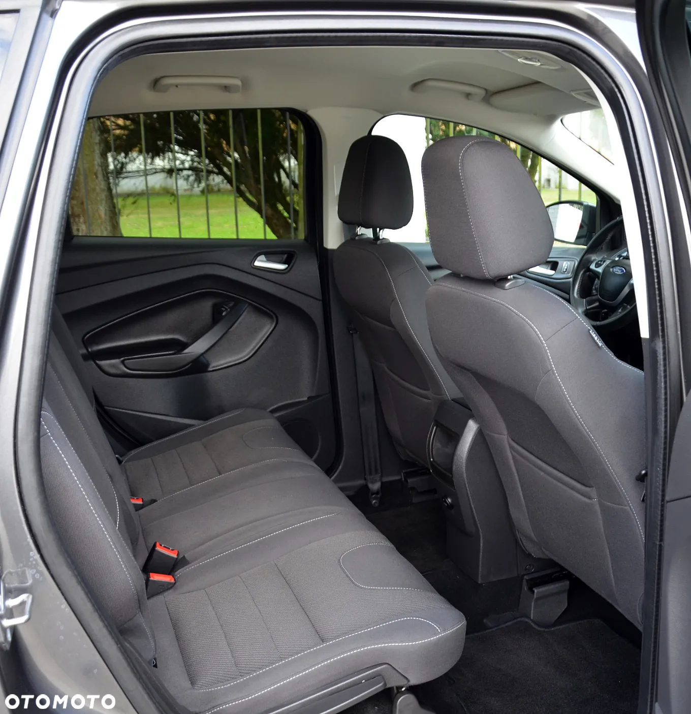 Ford Kuga 2.0 TDCi 2x4 SYNC - 14