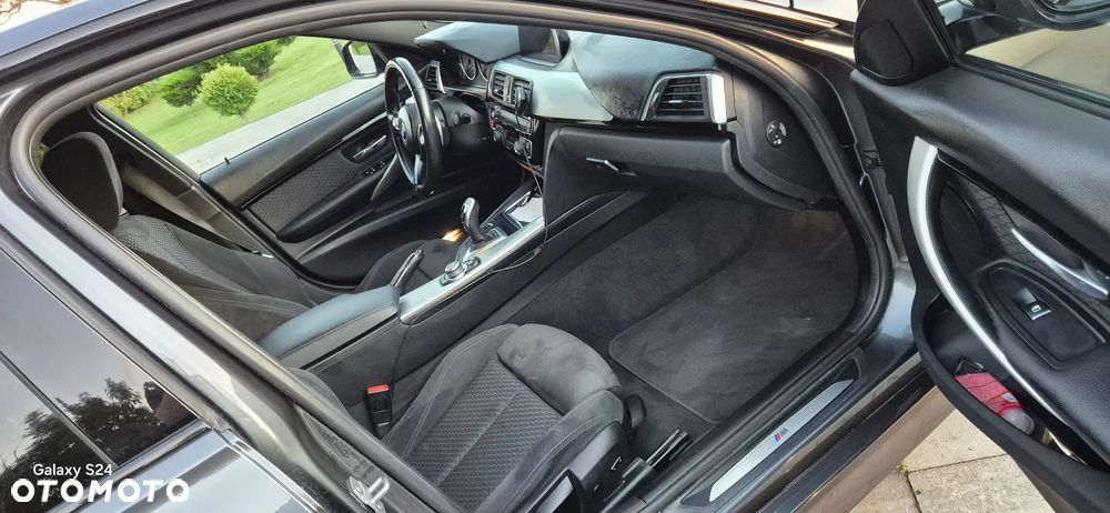 BMW Seria 3 320d - 4