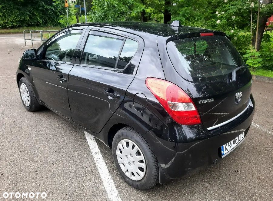 Hyundai i20 1.2 Comfort EU5 - 7