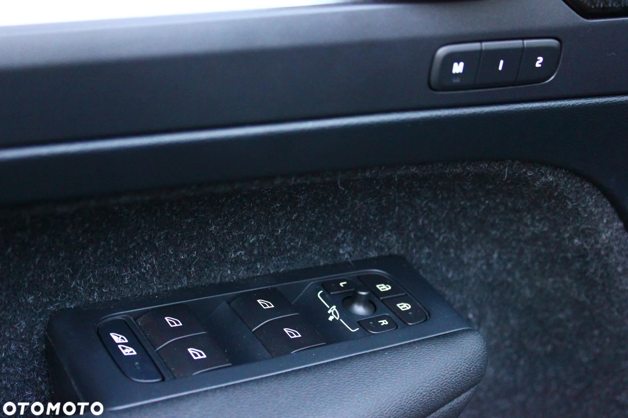 Volvo XC 40 D3 Geartronic Momentum Pro - 31