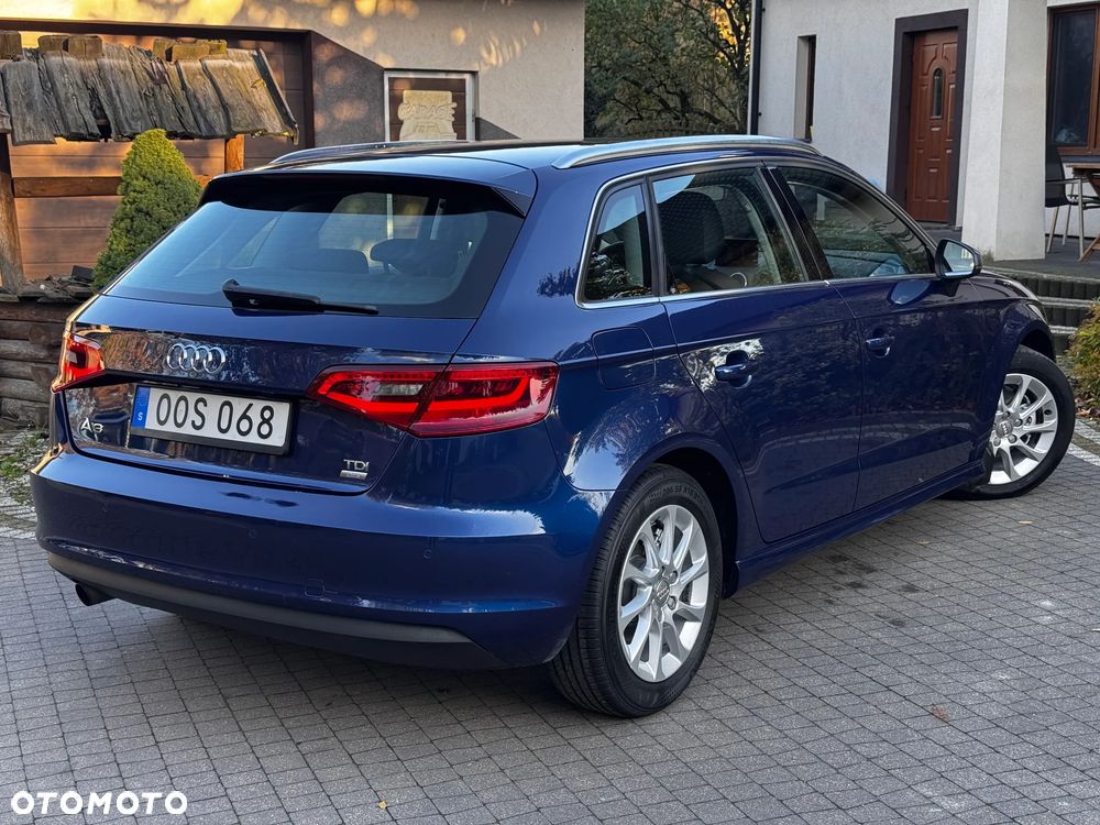 Audi A3 Sportback 1.6 TDI ultra Attraction - 5