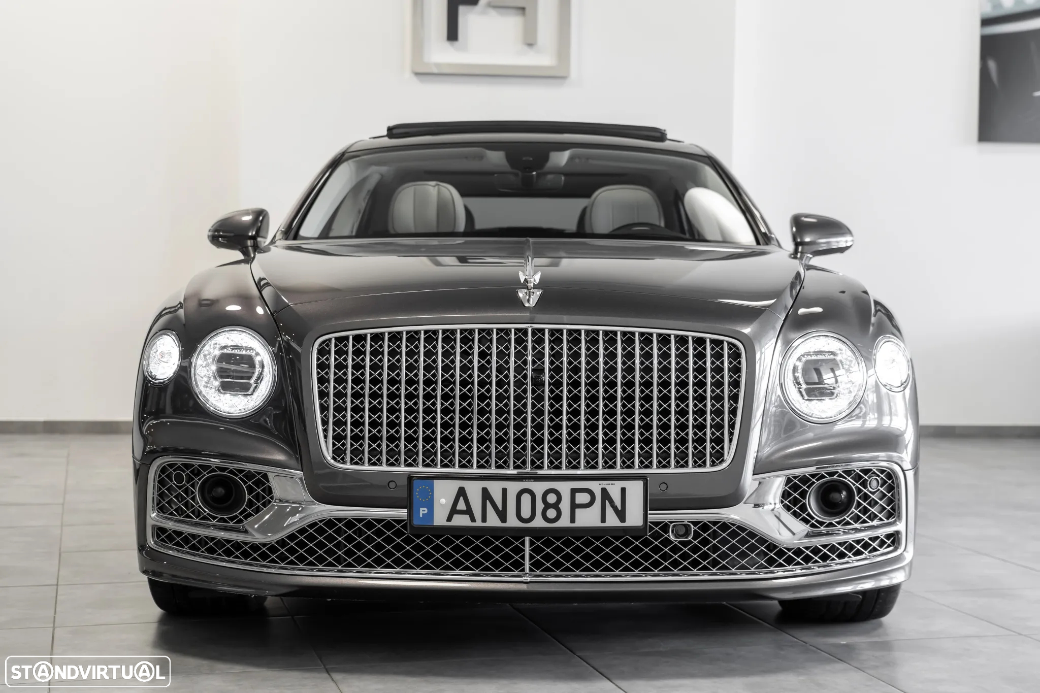 Bentley Flying Spur V8 Azure - 3