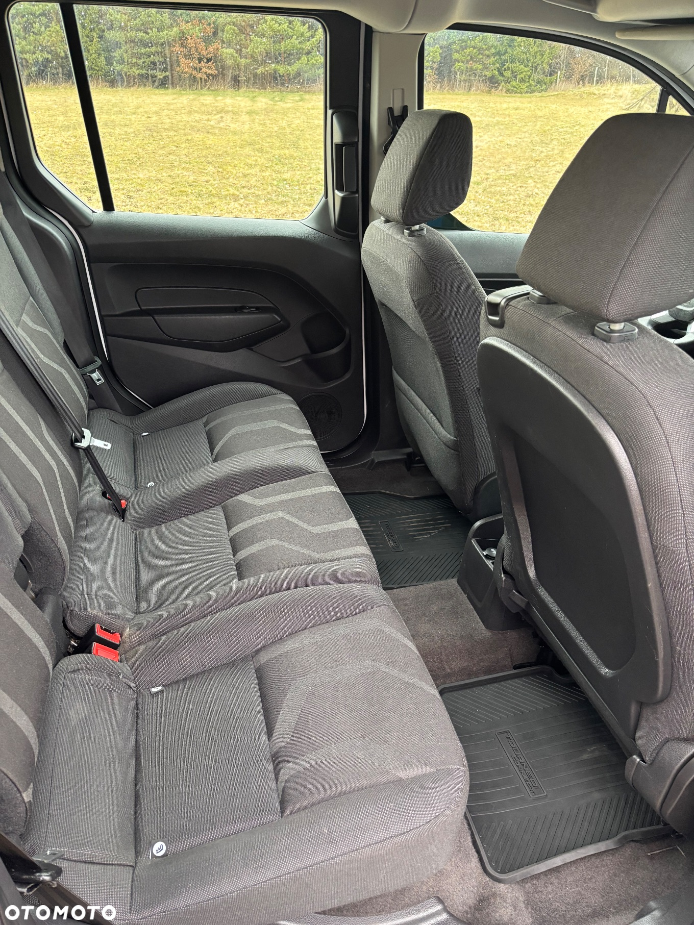 Ford Tourneo Connect 1.0 EcoBoost Start-Stop Ambiente - 6
