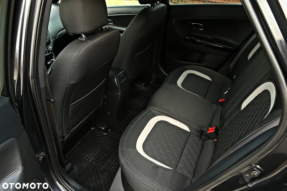 Kia Ceed 1.6 CRDi SCR GT-Line DCT - 33