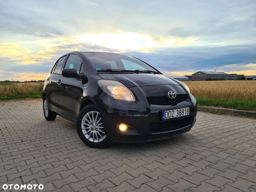 Toyota Yaris 1.33 Prestige - 1