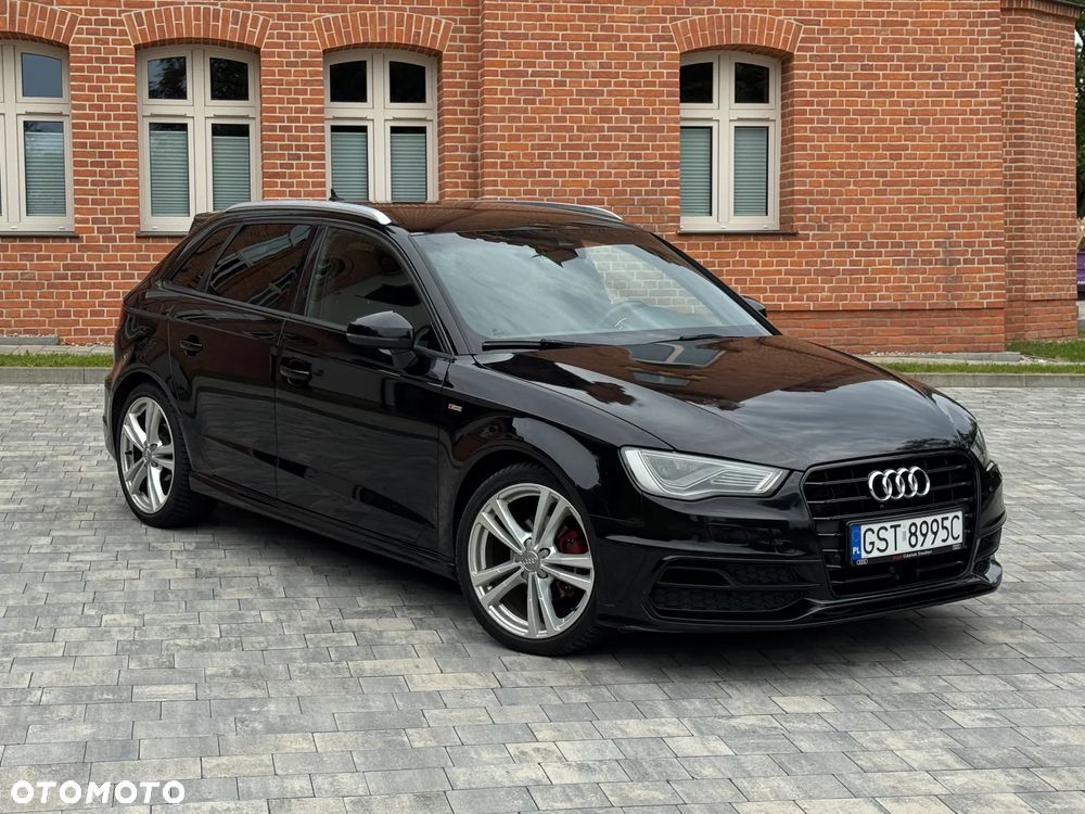 Audi A3 Sportback 2.0 TDI S tronic S line Sportpaket - 2