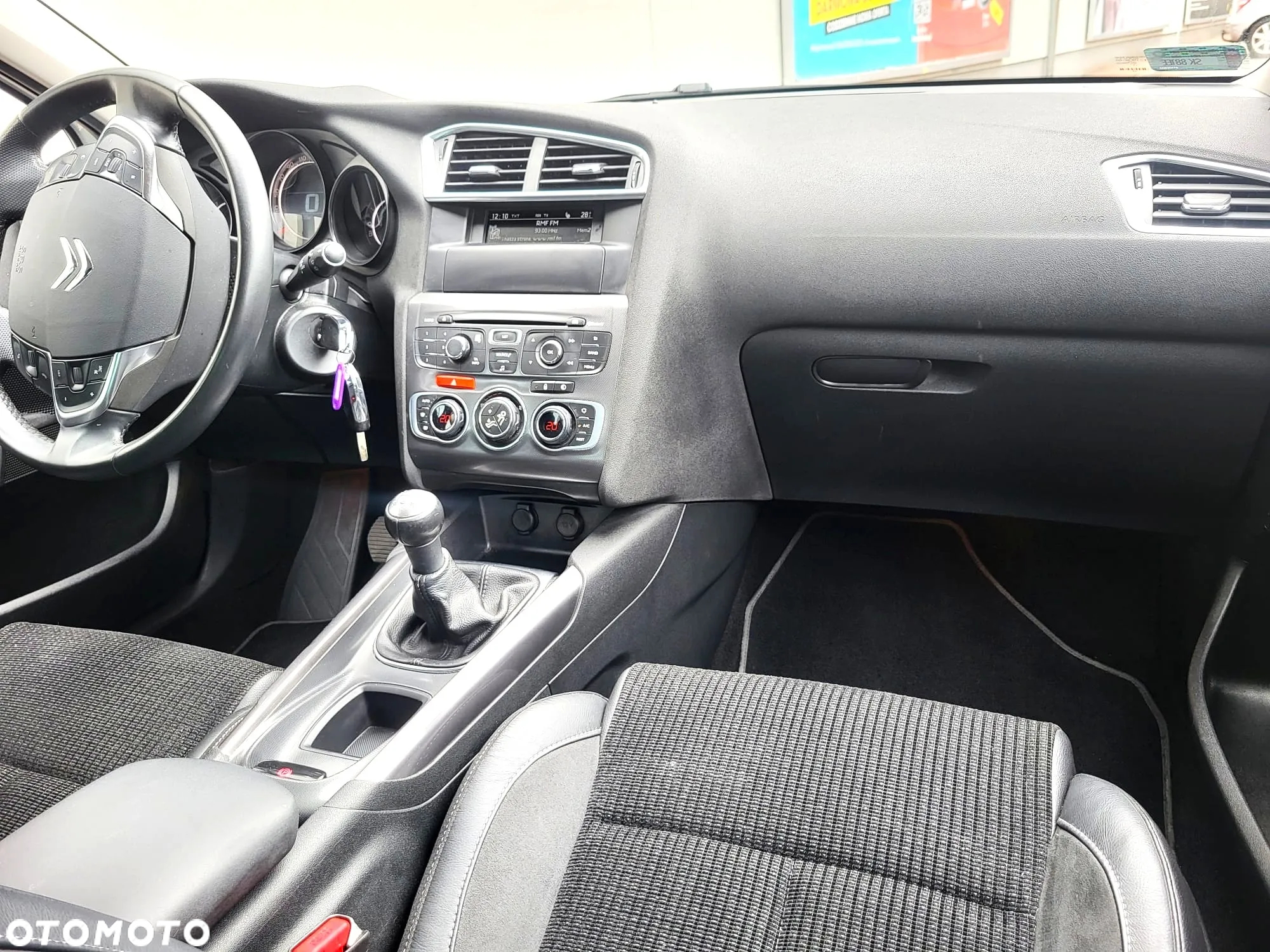 Citroën C4 1.6 VTi Exclusive - 9