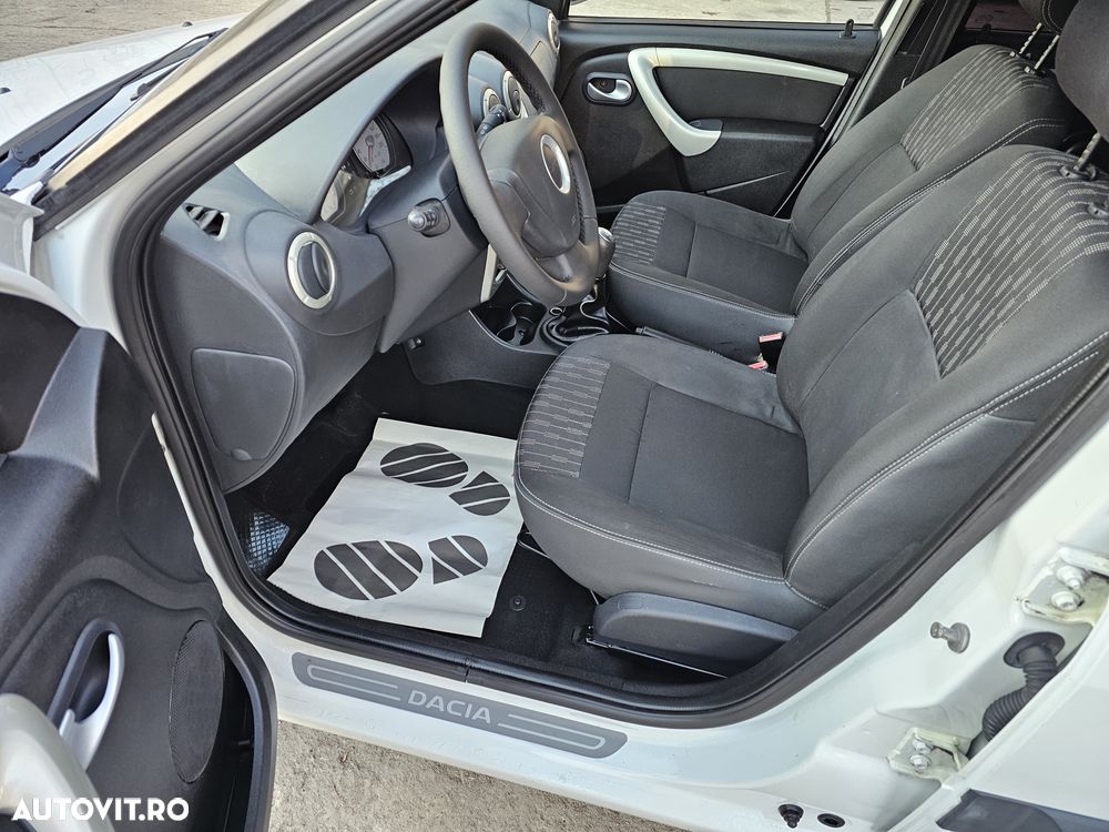 Dacia Logan K90 1.6 16v Laureate - 19