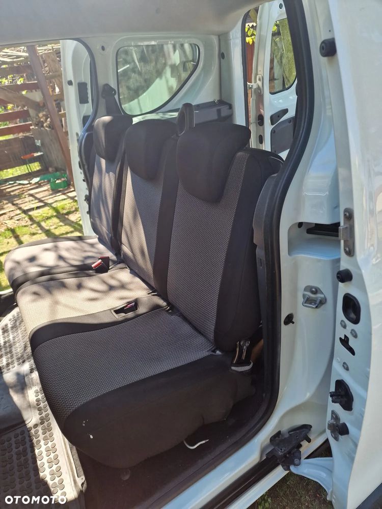 Dacia Dokker 1.2 TCe Stepway - 9