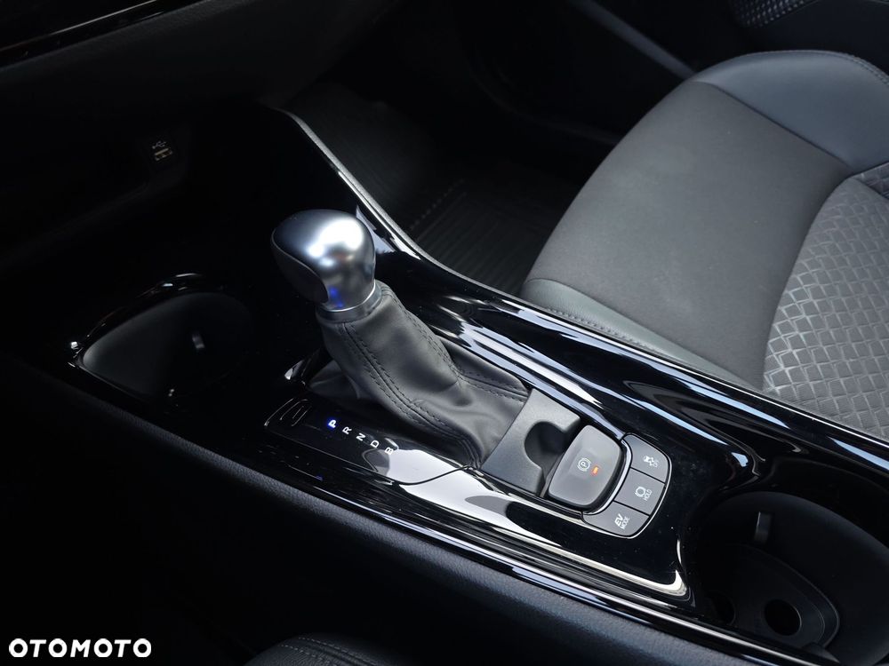 Toyota C-HR 1.8 Hybrid Style - 23