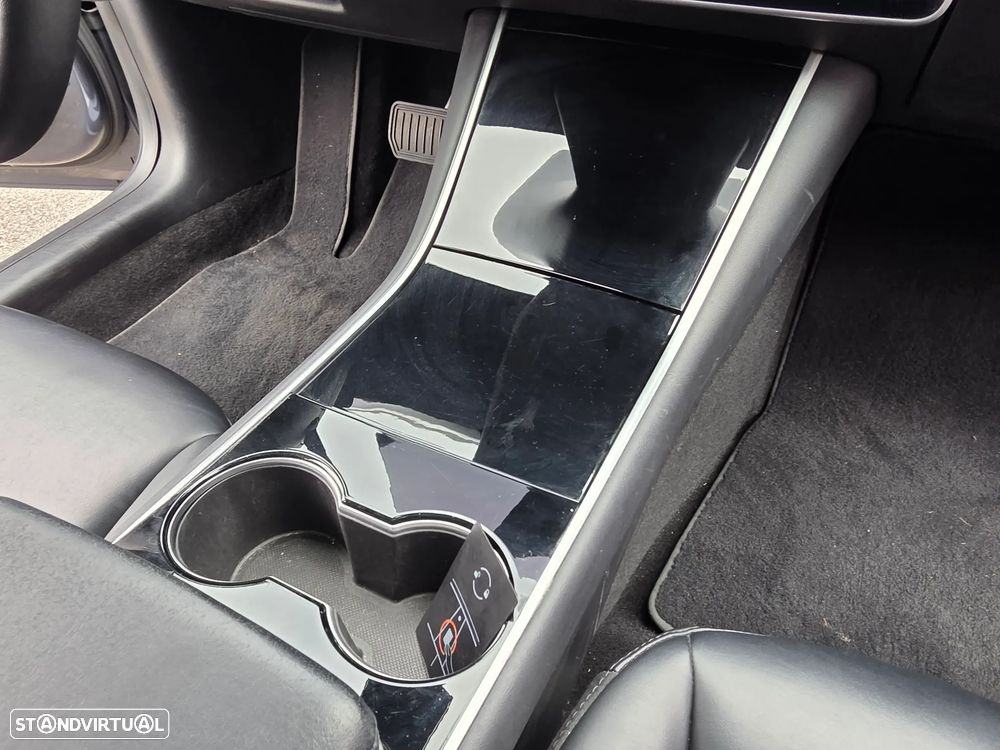 Tesla Model 3 Long Range AWD Dual Motor - 23
