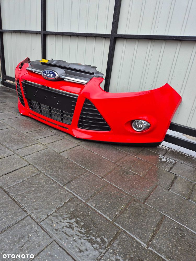 Zderzak przód przedni Ford Focus mk3 rok 14 kod lak ZC - 4