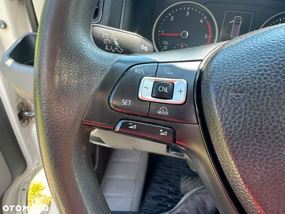 Volkswagen Crafter MAXI L4 2.0 diesel 177kM 2018 rok, WEBASTO, HAK, KAMERA-PEŁNA OPCJA WYPOSAŻENIA, STAN BARDZO DOBRY! - 23