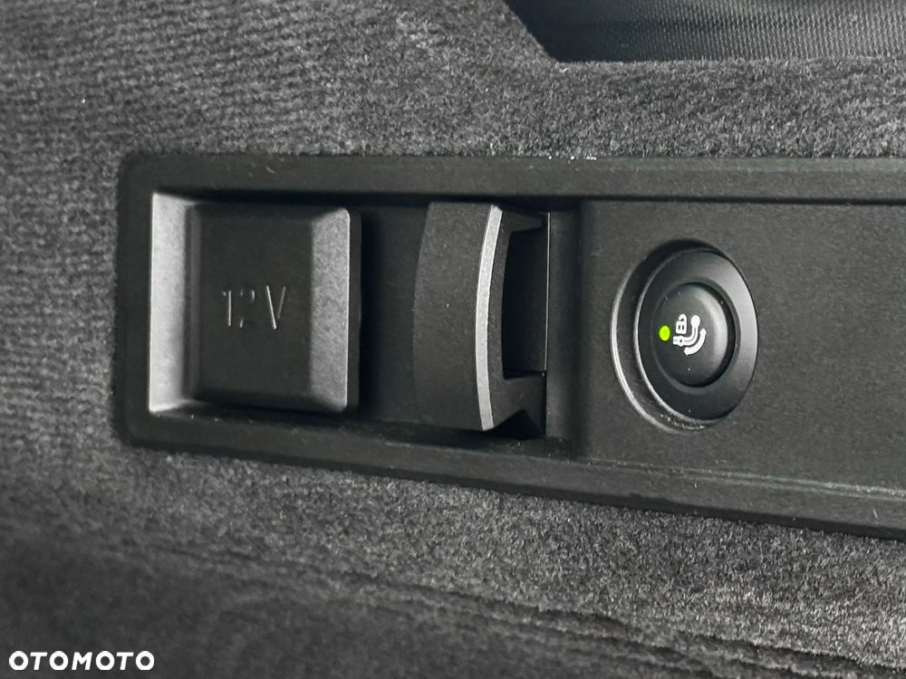 BMW Seria 3 320d M Sport sport - 16