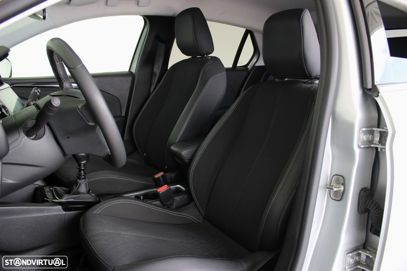 Opel Corsa 1.5 D Elegance - 33