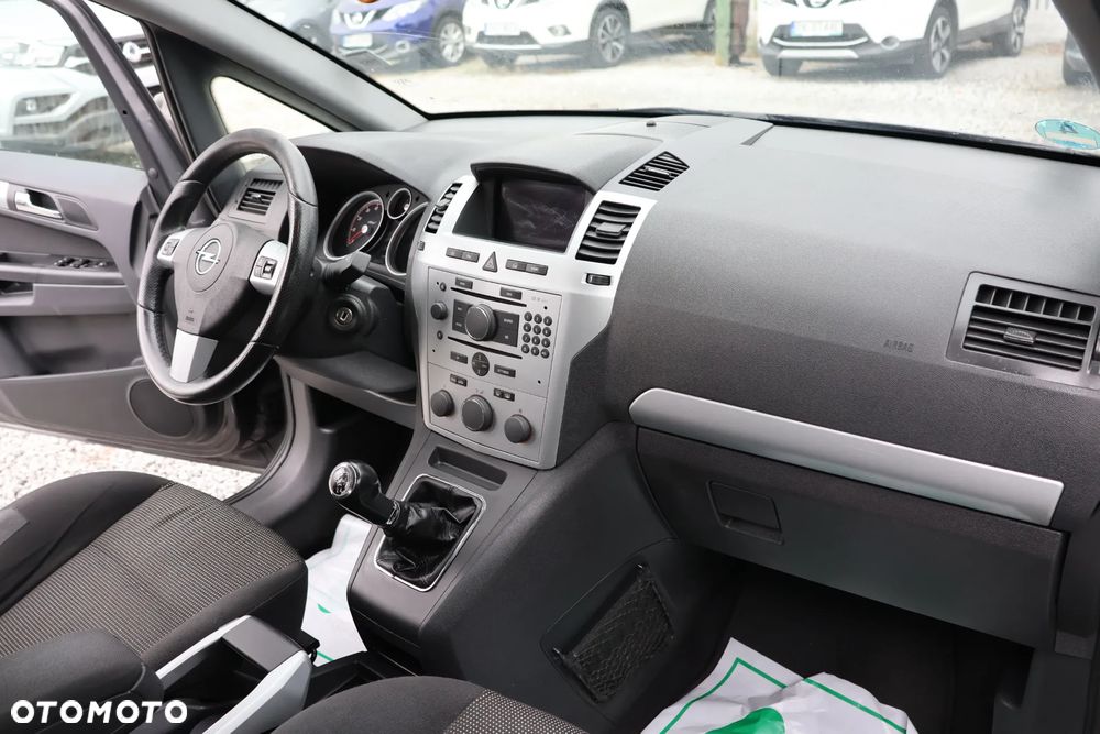 Opel Zafira 1.8 Edition - 10
